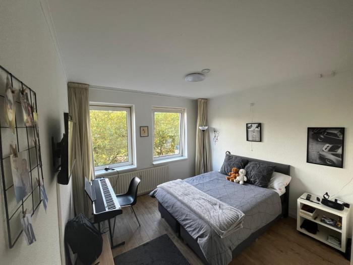 Kamer - Van Nijenrodeweg - Amsterdam