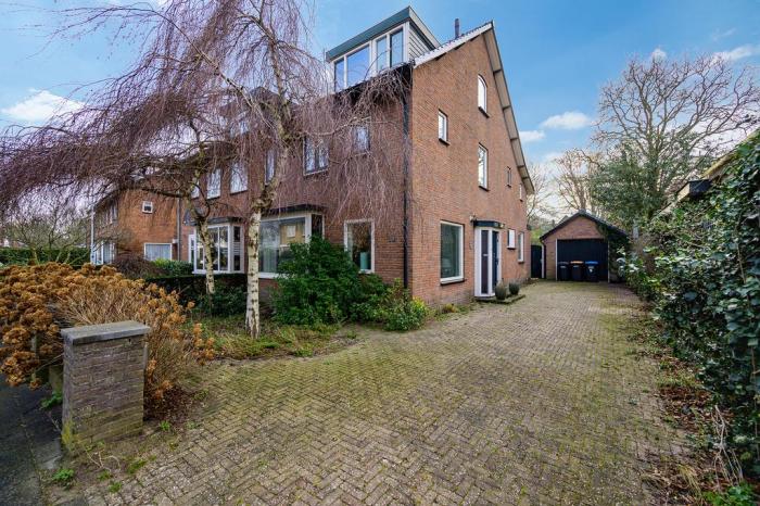 Huis - Dr. Kuyperlaan - Velsen-Zuid