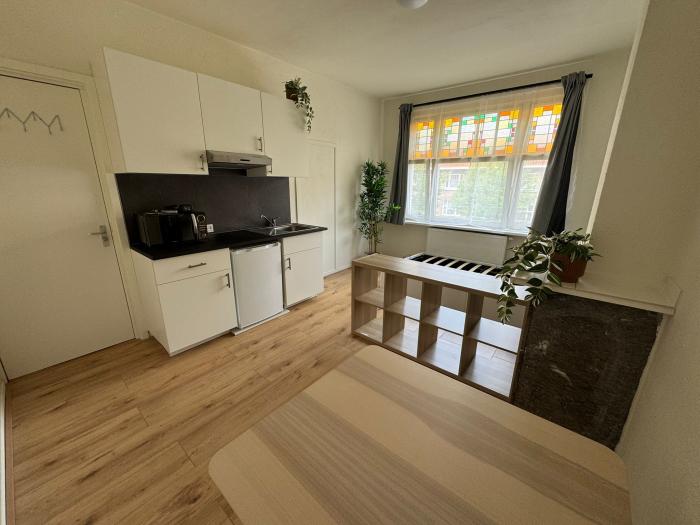 Kamer - Goeverneurlaan - 's-Gravenhage