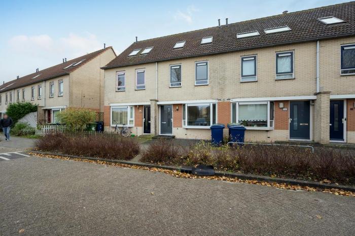 Huis - Florrie Rodrigostraat - Almere