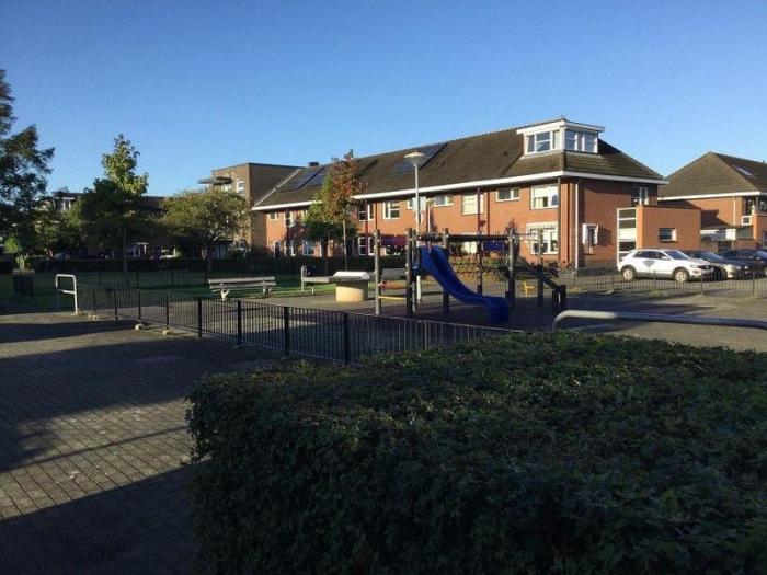 Huis - La Traviataplantsoen - Nieuw-Vennep