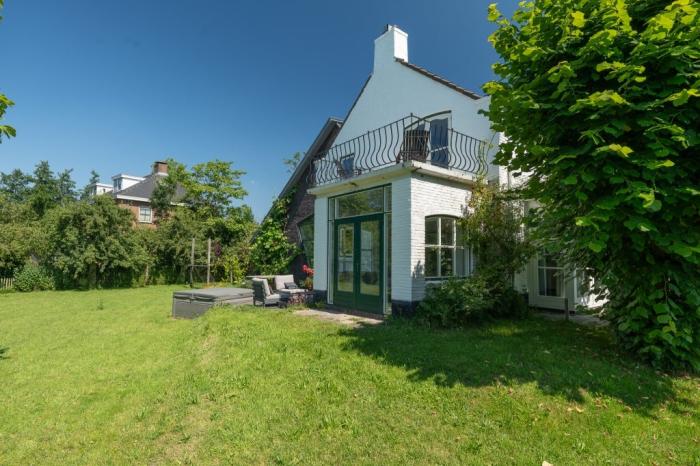 Huis - Haarlemmertrekvaart - Oegstgeest