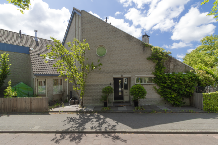 Huis - Bertha von Suttnerlaan - Amstelveen