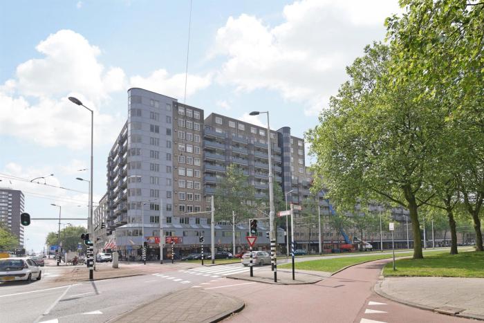 Appartement - Burgemeester van Walsumweg - Rotterdam
