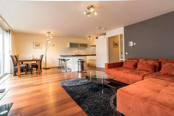 Appartement - Valkenburgerstraat - Amsterdam