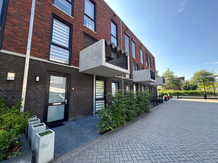 Huis - Fascinatio Boulevard - Capelle aan den IJssel
