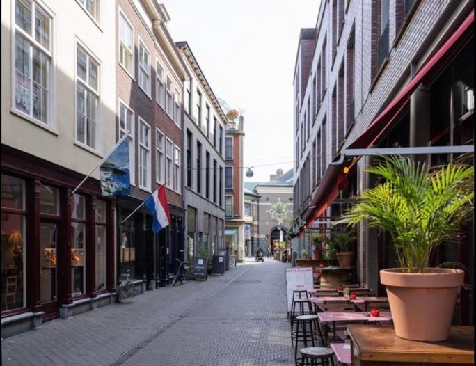 Appartement - Oude Molstraat - 's-Gravenhage