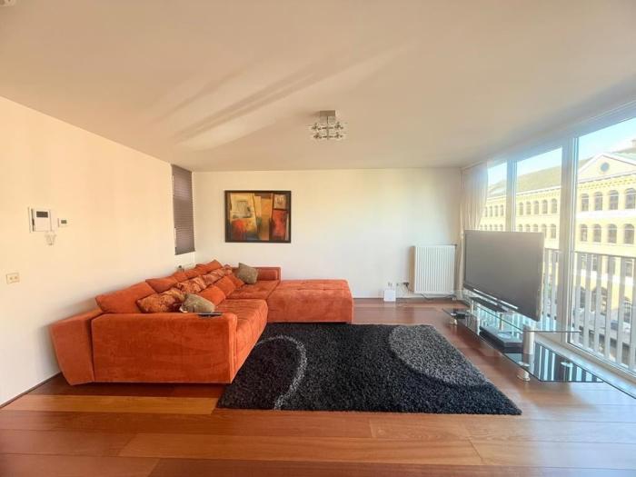 Appartement - Valkenburgerstraat - Amsterdam