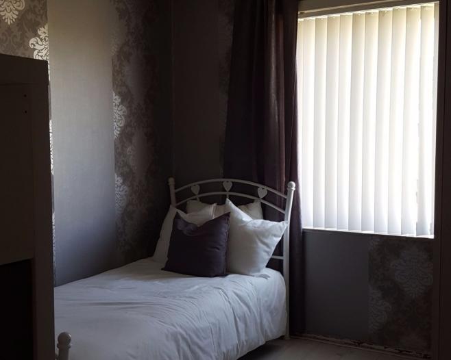 Kamer - Johan Huizingalaan - Amsterdam