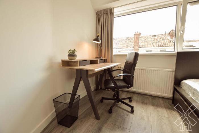 Kamer - Van den Berghstraat - 's-Gravenhage