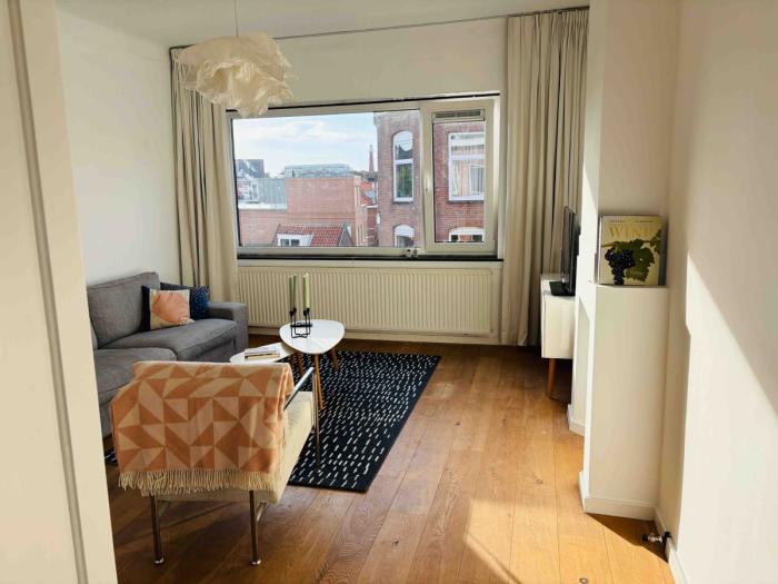 Appartement - Zwaardstraat - 's-Gravenhage