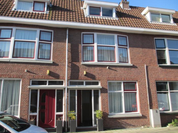 Huis - J A Alberdingk Thijmstraat - Schiedam