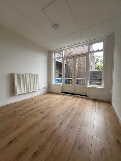 Kamer - Bernoulliplein - Groningen