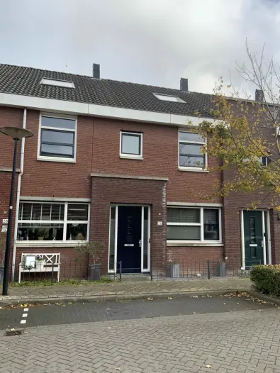 Huis - Isa van Eeghenlaan - Beverwijk