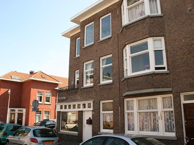 Appartement - Karel de Geerstraat - 's-Gravenhage