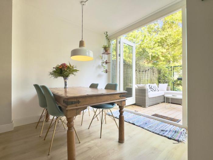 Appartement - Houtrijkstraat - Amsterdam