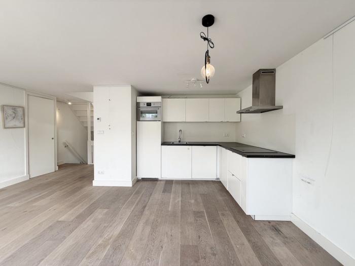Appartement - Leiduinstraat - Amsterdam