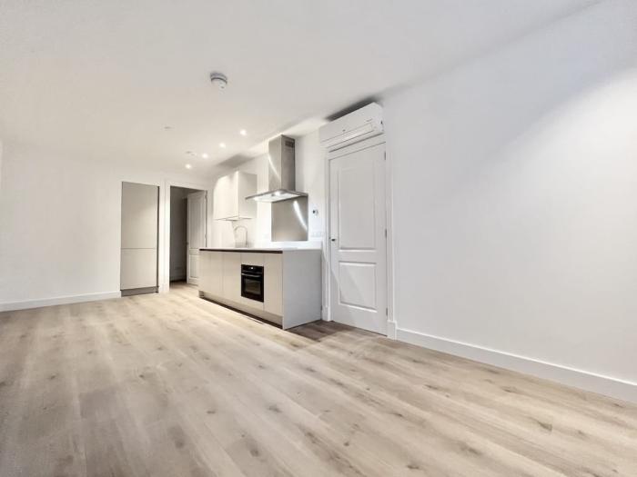 Appartement - Hobbemakade - Amsterdam