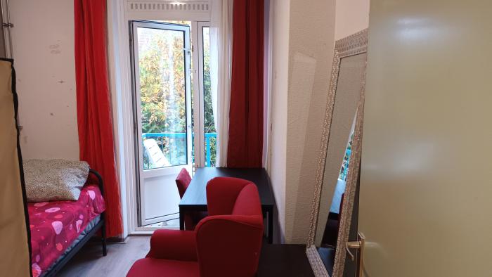 Kamer - De Peerelstraat - Amsterdam