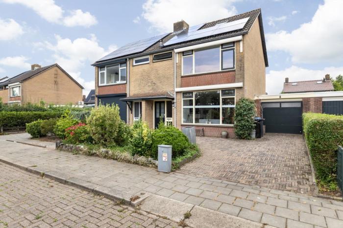 Huis - Van Duivenvoordestraat - Lage Zwaluwe