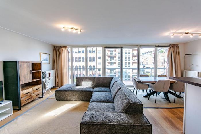 Appartement - Valkenburgerstraat - Amsterdam