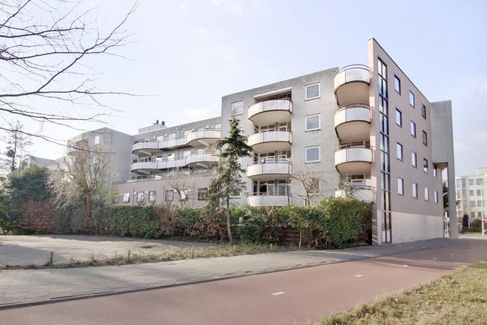 Appartement - Aartsbisschop Romerostraat - Utrecht