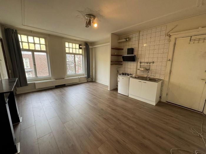 Kamer - H.W. Mesdagplein - Groningen