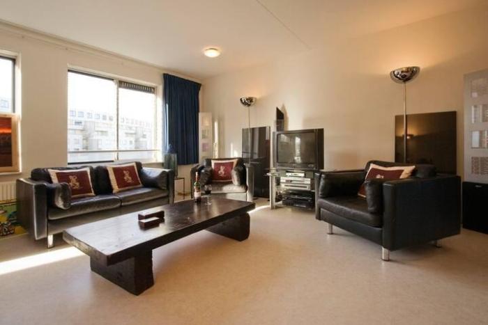 Kamer - C. van Eesterenlaan - Amsterdam