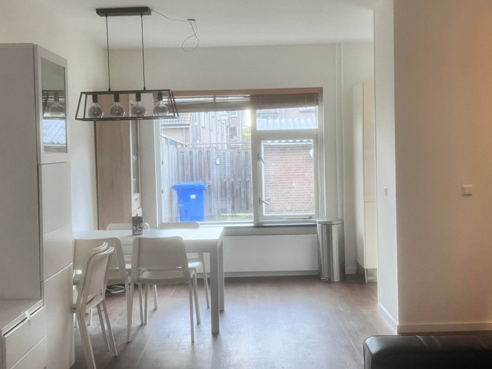 Huis - Buitenwatersloot - Delft