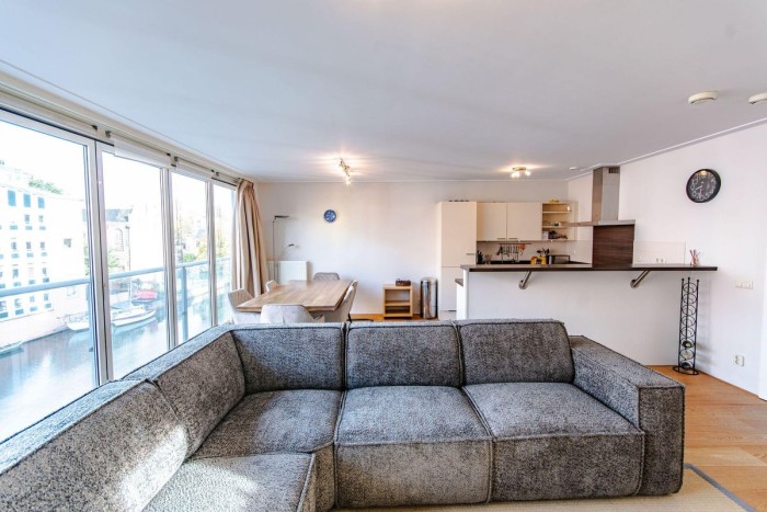 Appartement - Valkenburgerstraat - Amsterdam