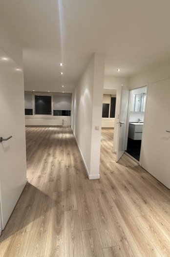 Kamer - Meidoornweg - Badhoevedorp