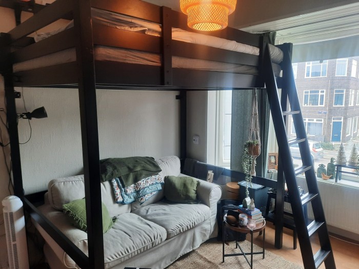 Kamer - E. Thomassen à Thuessinklaan - Groningen