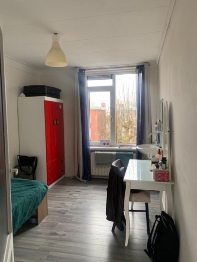 Kamer - Van Oldenbarneveltlaan - Groningen