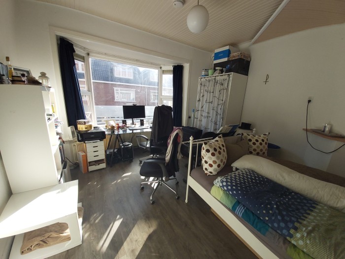 Kamer - Van der Waalsstraat - Groningen
