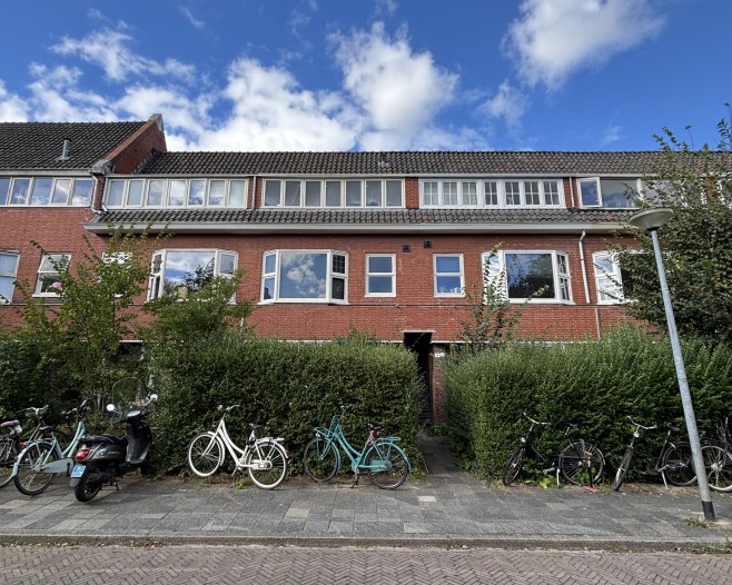 Kamer - Mutua Fidesstraat - Groningen