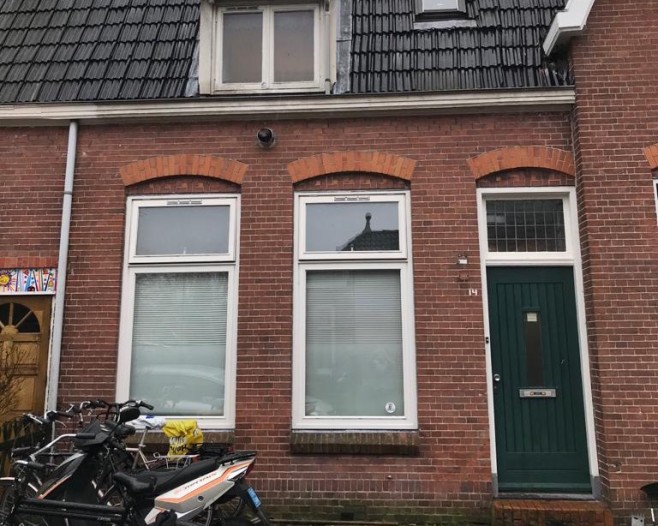 Kamer - 1e Saskiadwarsstraat - Leeuwarden