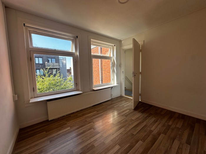 Kamer - E. Thomassen à Thuessinklaan - Groningen