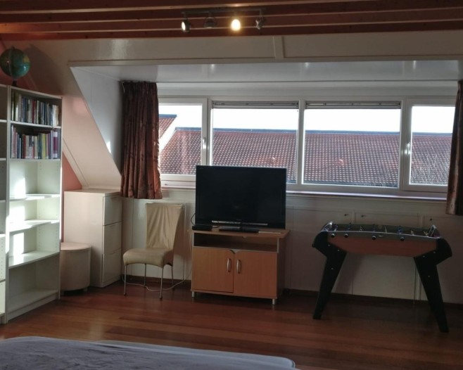 Kamer - Torenvalklaan - 's-Gravenhage