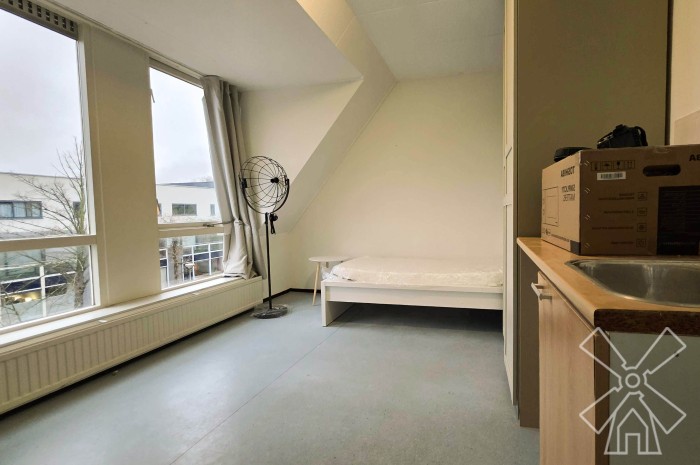 Kamer - Buitenwatersloot - Delft