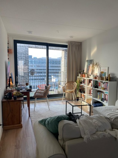 Kamer - Jan van Galenstraat - Amsterdam