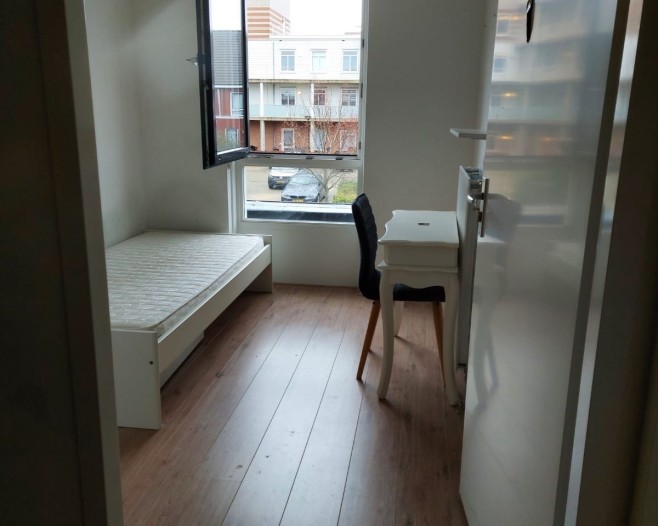 Kamer - Eddastraat - Almere