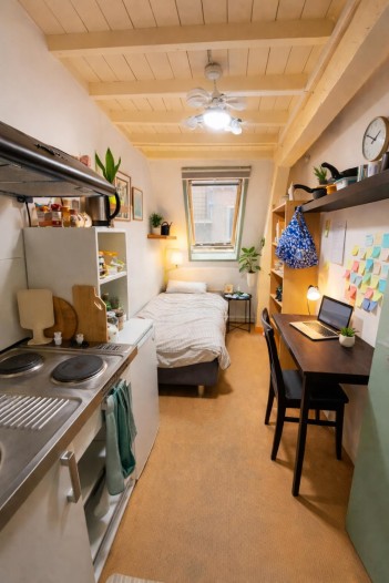 Kamer - Haarlemmerstraat - Leiden