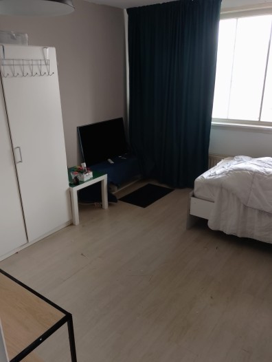 Kamer - Van Meekerenstraat - Rotterdam