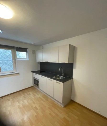 Kamer - Sparrenweg - Breda