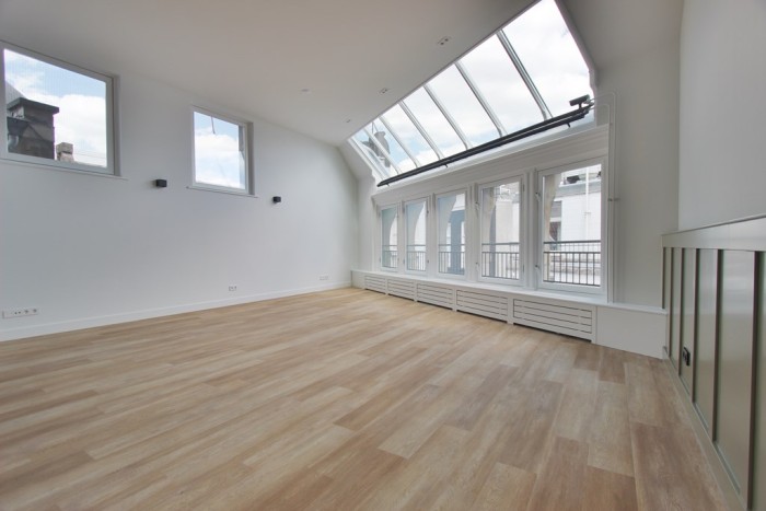 Appartement - Nieuwezijds Voorburgwal - Amsterdam