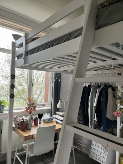 Kamer - E. Thomassen à Thuessinklaan - Groningen