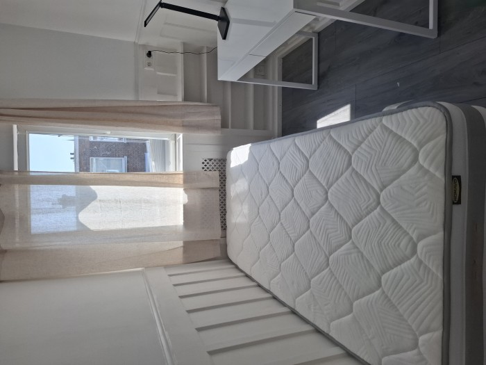 Kamer - Linnaeusstraat - 's-Gravenhage