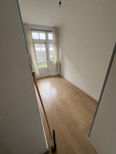 Kamer - Van Hallstraat - Amsterdam