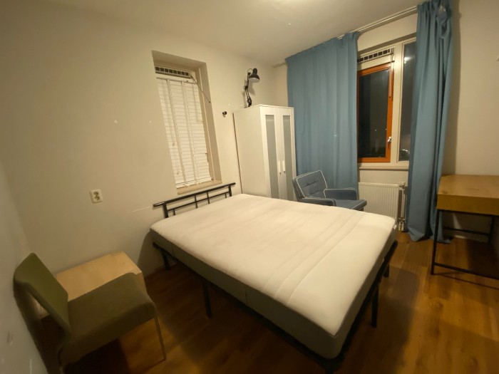 Kamer - Van Limburg Stirumlaan - Hillegom