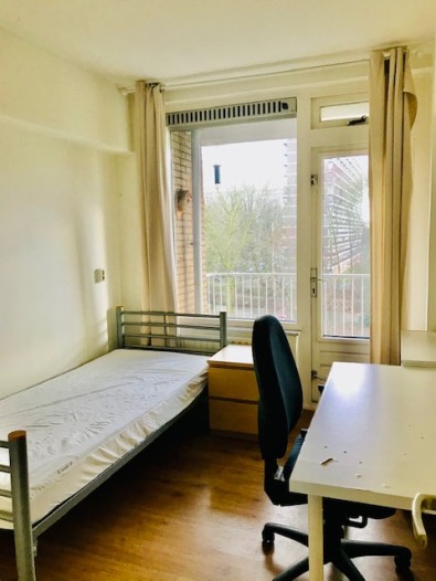 Kamer - Edmond Hellenraadstraat - Rotterdam